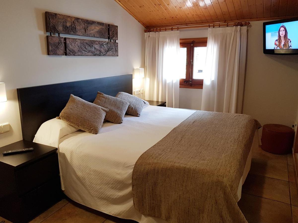 Hotel Sant Roc Кампродон Экстерьер фото
